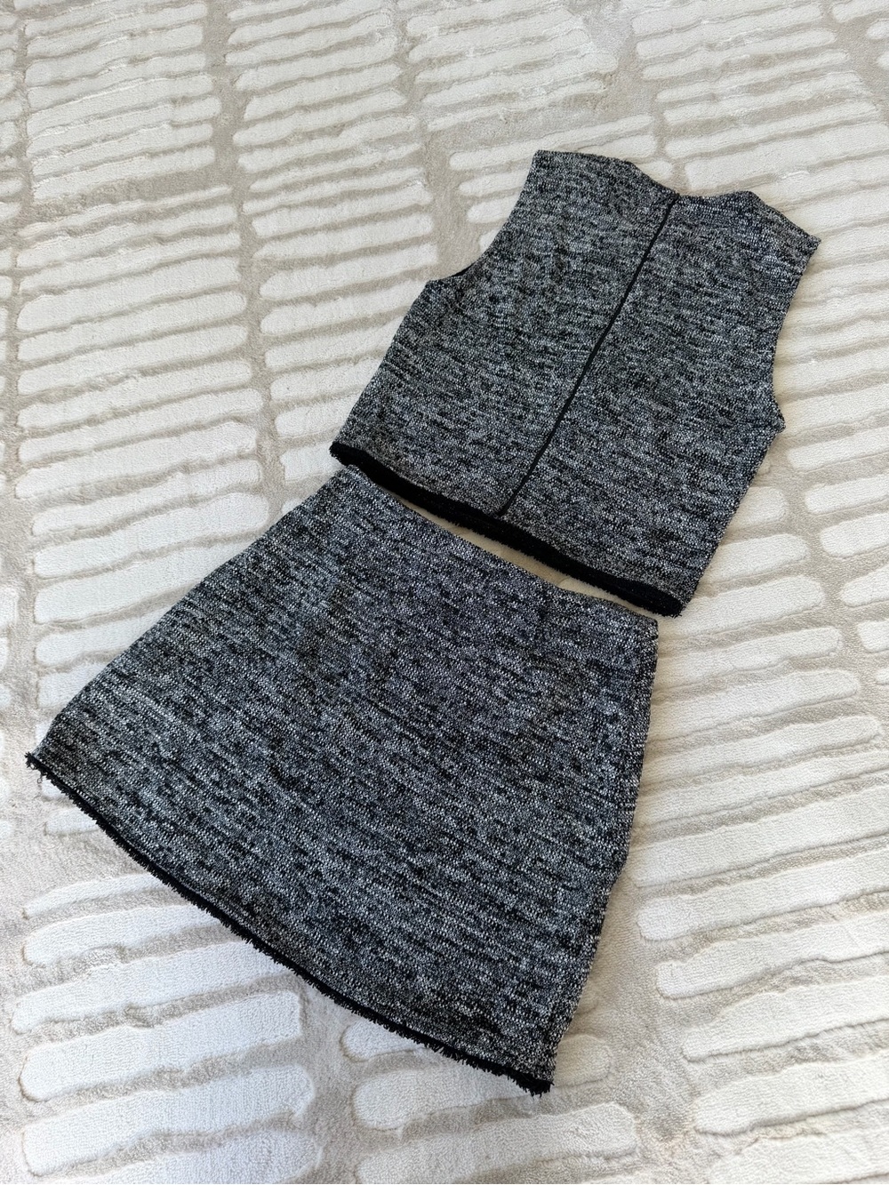 Zara Gray Tweed Crop Top & Skirt Set with Button Detail - Picture 3 of 4
